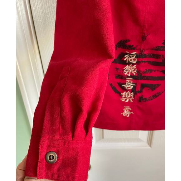 Chico’s Red Button Up Top Sz M Embroidered Asian Inspired Long Sleees Whimsical - Picture 5 of 12